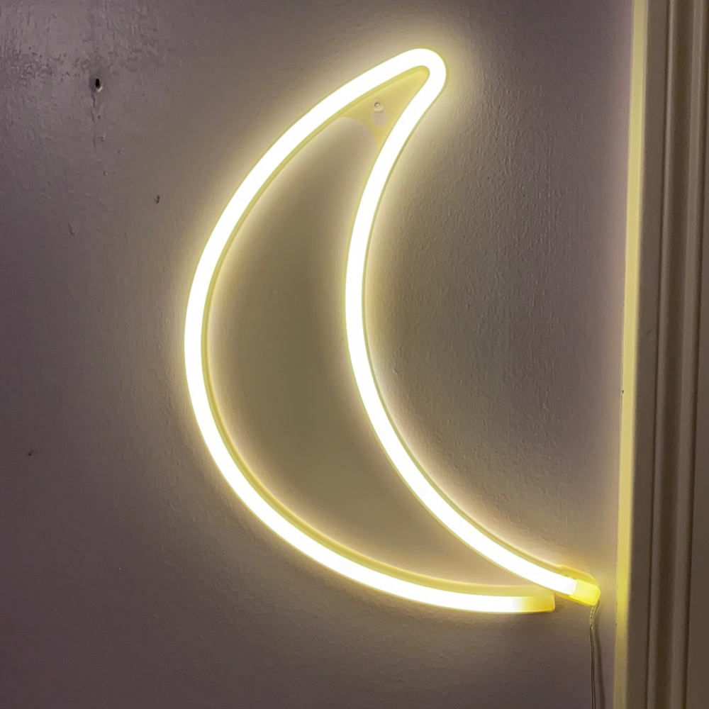 Moon light with cord